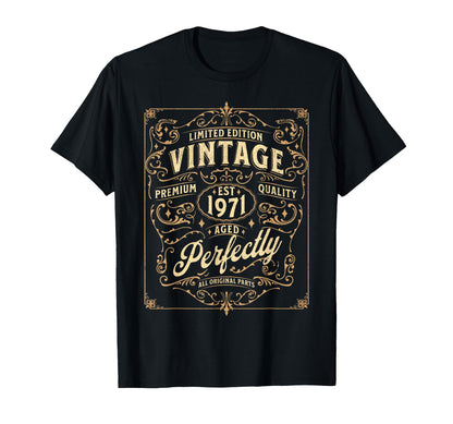1971 Birthday Vintage Aged Perfectly Classic Style Graphic T-Shirt