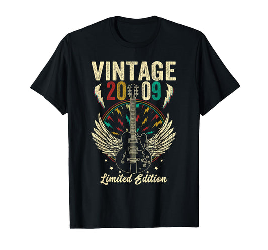Vintage Born In 2009 16th Birthday Gifts 16 Years Old Guitar T-Shirt