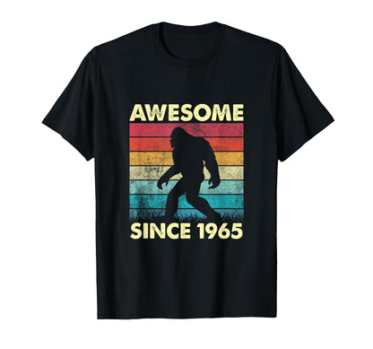Vintage Bigfoot 59 Years Awesome Since 1965 Birthday T-Shirt